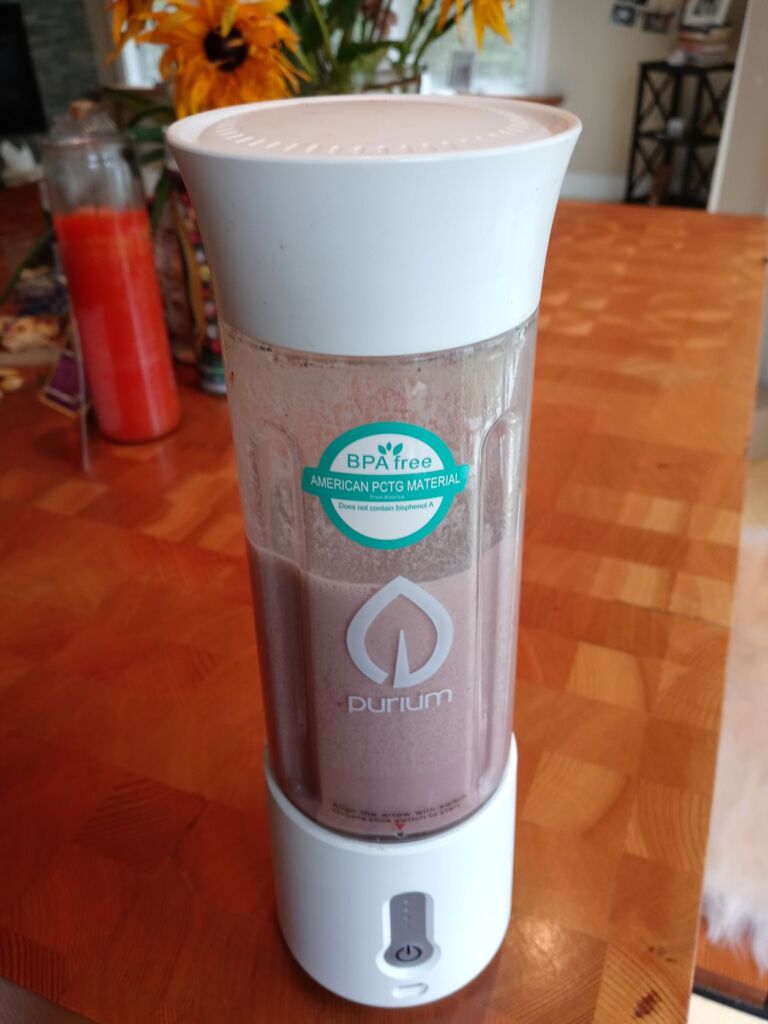 Organic Chocolate Berry Shake